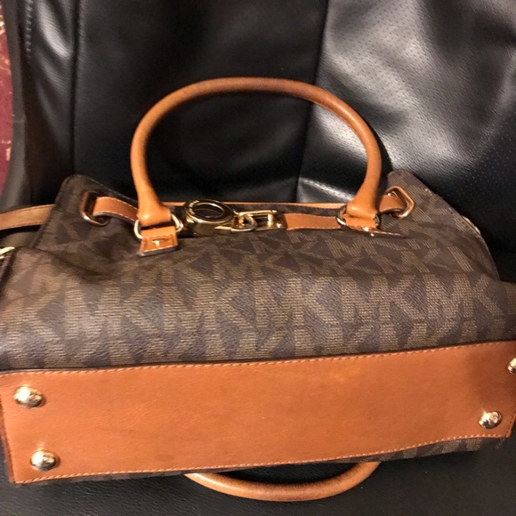 MK purse 👜 - Picture 11 of 12
